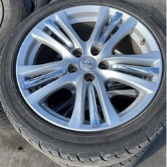 レクサスのタイヤ