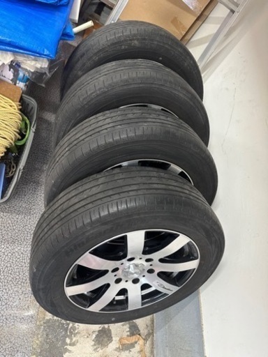 タイヤ、ホイール 【値下げ】ハイエース用 17インチ タイヤホイール4本 