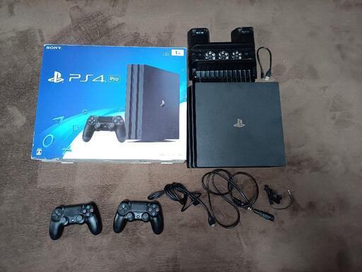 PS4 pro 1TB コントローラー縦置きベース付き