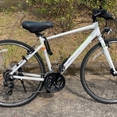  クロスバイク 自転車　470ミリ　ホワイト　美品