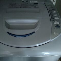 2010年式のSANYOの洗濯機