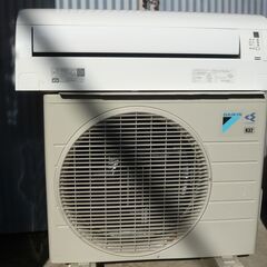 ①【取り付け込価格】２０１８年製、６畳用、ダイキン工業 取り付け込価格】2018年製、6畳用、ダイキン工業