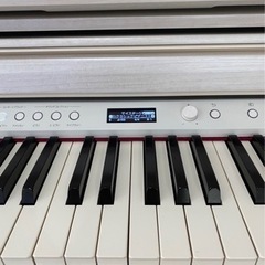 Roland 電子ピアノ　ホワイト　2021年製