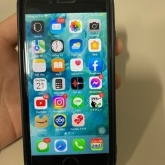 iPhone8 64GB バッテリー86%です、問題なく使用して...