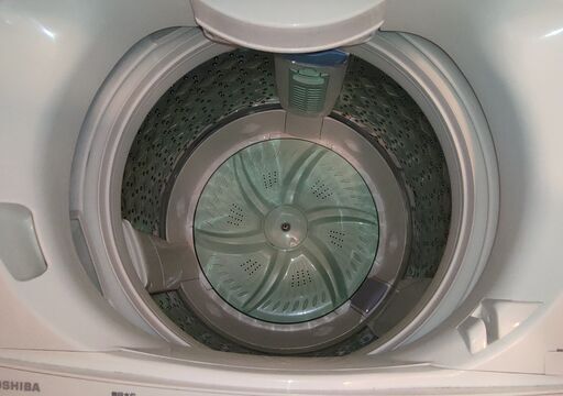 TOSHIBA　洗濯機　８ｋｇ　AW-8D2M