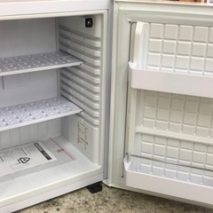 【愛品館江戸川店】三ツ星貿易40リットル　1ドア　ペルチェ式冷蔵庫（2020年製）お問合せID：143-015251-007 愛品館江戸川店】三ツ星貿易40リットル 1ドア ペルチェ式冷蔵庫（2020年