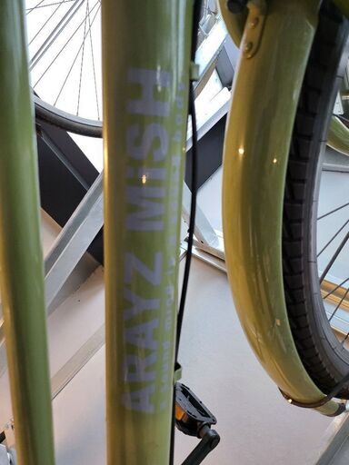 自転車 カーキ色 27.5cm
