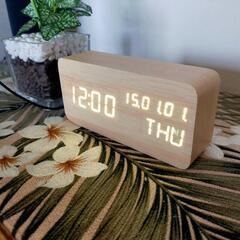 木製　置時計