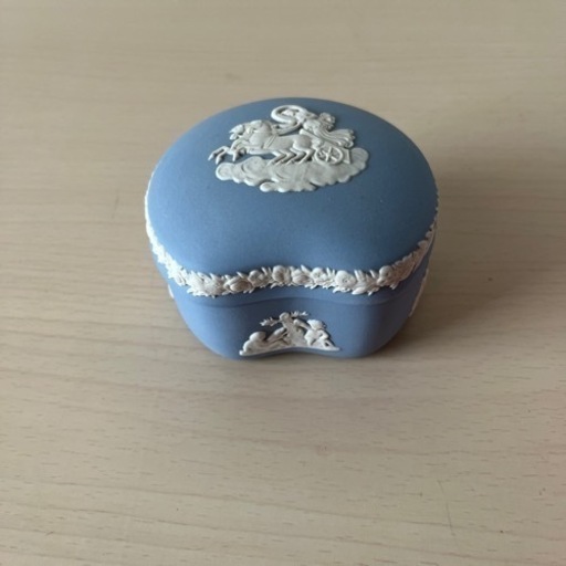 ウェッジウッド 小物入れ
