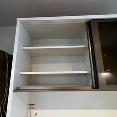 ほぼ新品、美品。棚　キッチンボード
