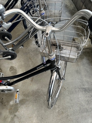 ブリヂストン ロングティーン27インチ 2年通学で乗っていた自転車ギヤ周り新品です。
