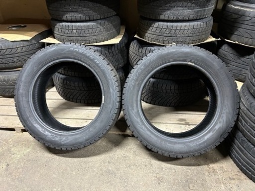 ピレリ ICE ASIMMETRICO スタッドレス 16インチ 205/55R16