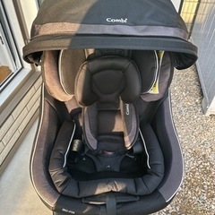 Combi チャイルドシート　ネルーム　ISOFIX シリーズ