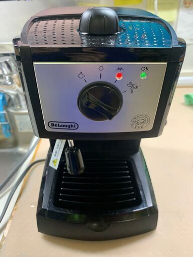 DeLonghi デロンギ エスプレッソ・カプチーノメーカー EC152J (E1467yxY)