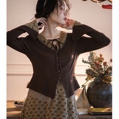 濃情ブラウニーフレンチフレアスリーブレースニットレトロvネックインナー
