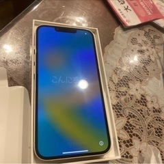 iPhone14 SIMフリー　256GB スターライト