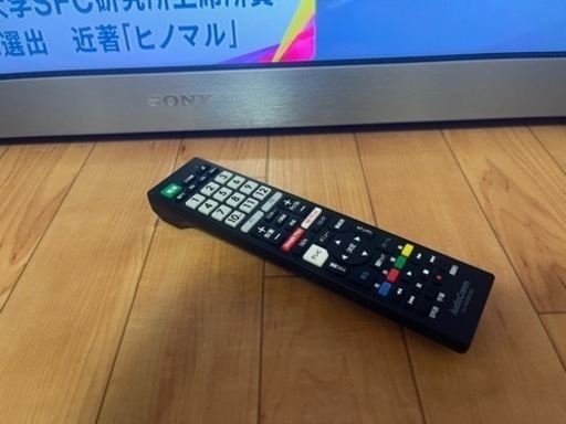 テレビ　40インチ