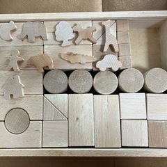 知育玩具⑤木製積木