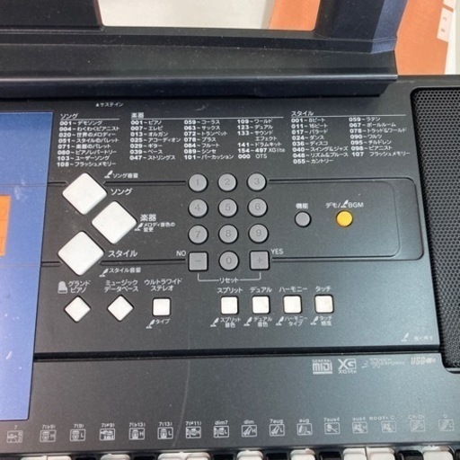 美品　YAMAHA 電子キーボード PORTATONE(ポータトーン)