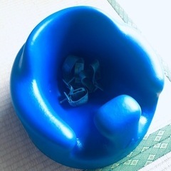 バンボ　青　ブルー　ベビーチェア　椅子　赤ちゃん