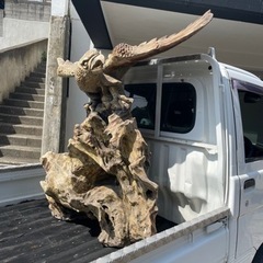 鷹の置物（木製）