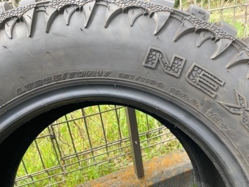 NEXEN ROADIAN MTX 265/70/17 タイヤのみ4本セット