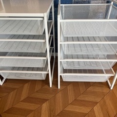 IKEA jonaxel 収納棚　棚２つ