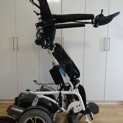 【ネット決済】スタンディング・フルリクライニング電動車椅子ドラコ