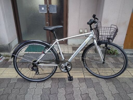 PRECISION[プレシジョン]trekking(トレッキンング)700cクロスバイク アルミ7speed/シルバーxブラック