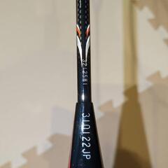 バドミントンラケット2本セット(ナノスピード9900 3UG5新品未使用，Ｔｉ１ 3UG5美品)、素振りカバーおまけ付き☆