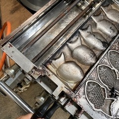 業務用　たい焼き器　半自動式