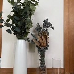 花瓶と造花3点セット