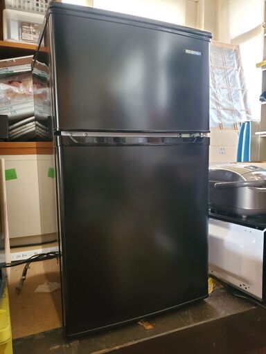 アイリスオーヤマ 冷蔵庫 90L 2ドア 1人暮らし 耐熱天板 幅47cm ブラック IRSD-9B-B