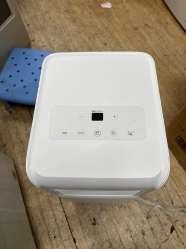 P5835 未使用品！ アイリスオーヤマ 2021年製 IPA-2202G ポータブル 