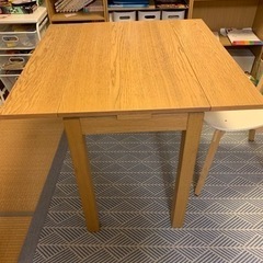 【IKEA】伸縮ダイニングテーブル