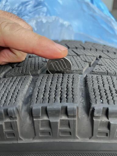アウディ Q3/VW ティグアン用【スタッドレス+ホイールセット