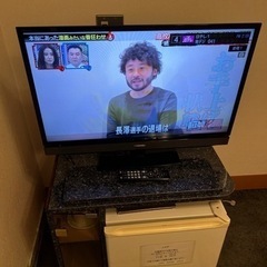 テレビ　３２インチ　TOSHIBA  ２０３　取引予定
