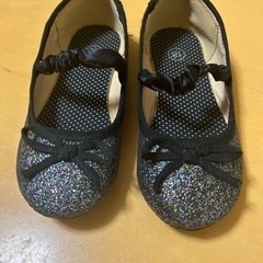 キラキラ黒のフォーマル靴