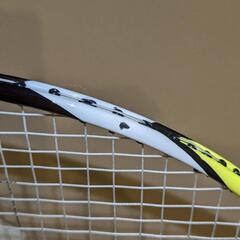 期間限定お値下げ中！おまけ付き】バドミントンラケット.アークセイバーZスラッシュ3UG5、アークセイバーZスラッシュ3UG5(ヒダヤットモデル)の２本