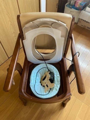 展示品 未使用 安寿 家具調トイレセレクトR 自動ラップ 標準便座