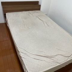 【セミダブル】収納付き&電源付きベッド
