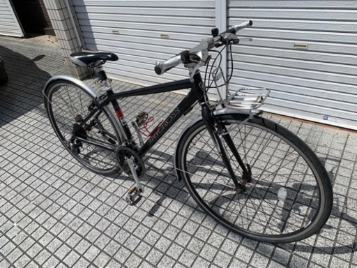 【クロスバイク】トライクロス　ミヤタ製　ブラック　泥除け、前キャリア付　若林自転車　唐崎店　SALE中❗️
