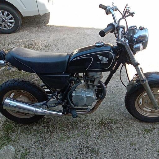 HONDA　エイプ50