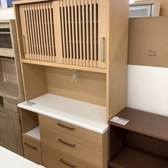 666 スタッデッドギア 3連 スモールピラミッドスタッズ レザーベルト S-ニトリ 2枚扉レンジボード ビゼン120KB【トレファク 川越店】お値下げしました！