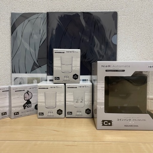 ニーアオートマタ　一番くじ　コインバンク