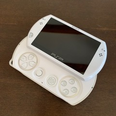 PSP go(ホワイト)本体のみ