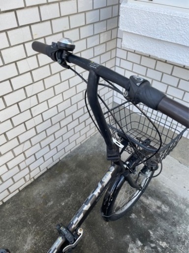 折りたたみ自転車　ライト鍵付き6段ギア　整備済み　乗りやすいですよ！