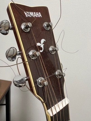 ヤマハ　アコースティックギターfs830
