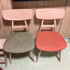 【浦添市】椅子4つ。※テーブルはありません。