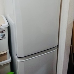 【ネット決済・配送可】MITSUBISHI 冷蔵庫 4/3まで！...